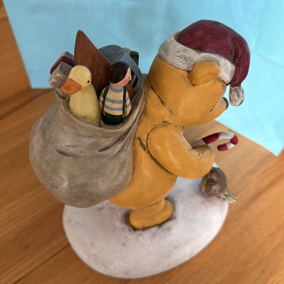 Vintage Winnie the Pooh Christmas Statue - Picture 6 of 7